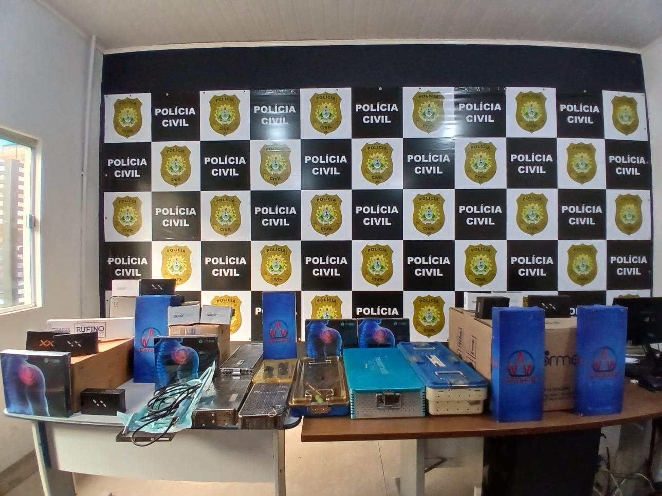 Polícia Civil recupera equipamentos cirúrgicos avaliados em meio milhão de reais em Cruzeiro do Sul