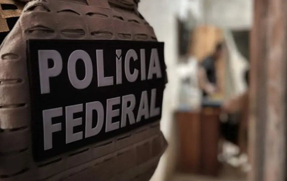 Polícia Federal cumpre mandados na capital e Porto Walter