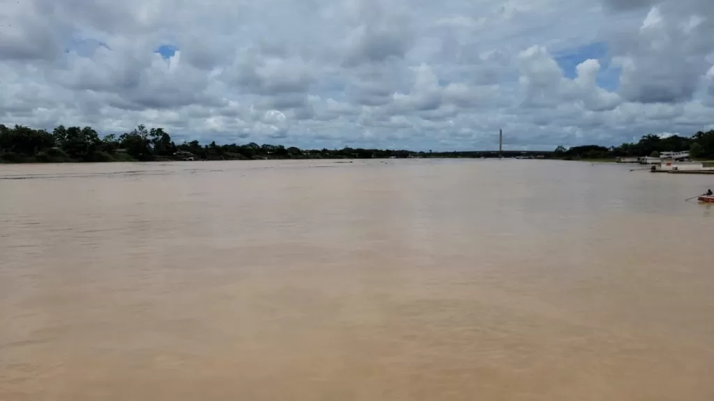 Nível do Rio Juruá sobe e já ultrapassa 7 metros em Cruzeiro do Sul