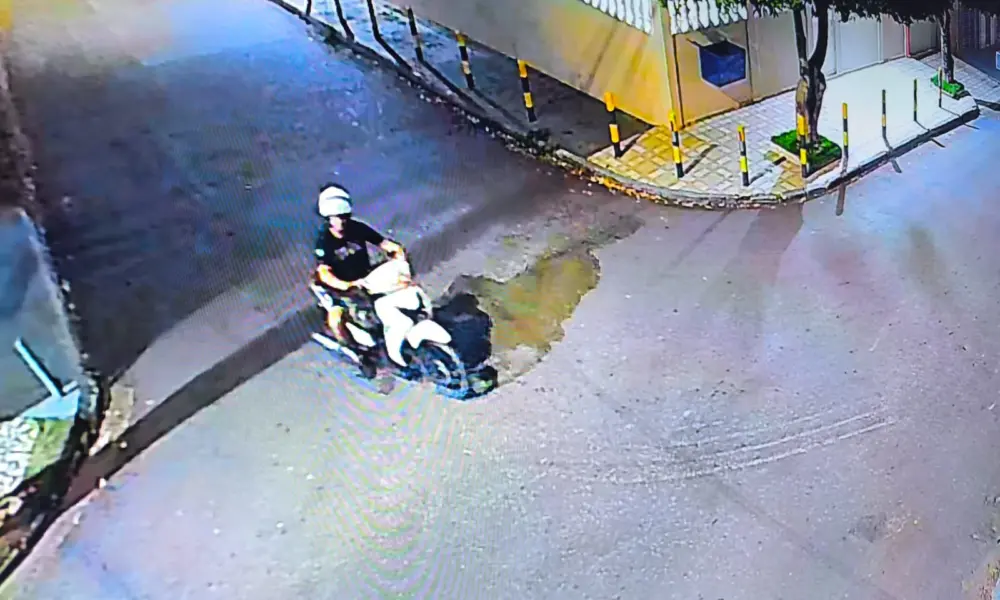 Sargento pede devolução de celular recolhido por motociclista