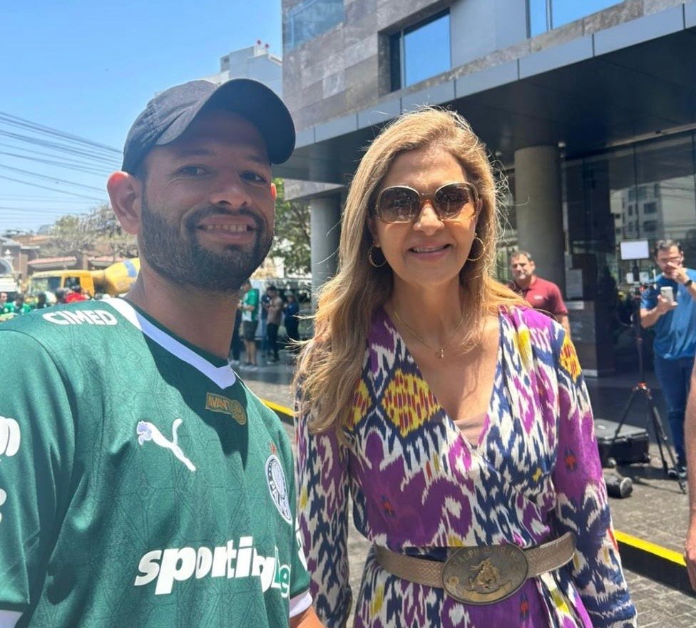 Torcedor de Marechal Thaumaturgo compra passagem em fevereiro acreditando no Palmeiras e realiza sonho ao assistir final da Libertadores em Lima