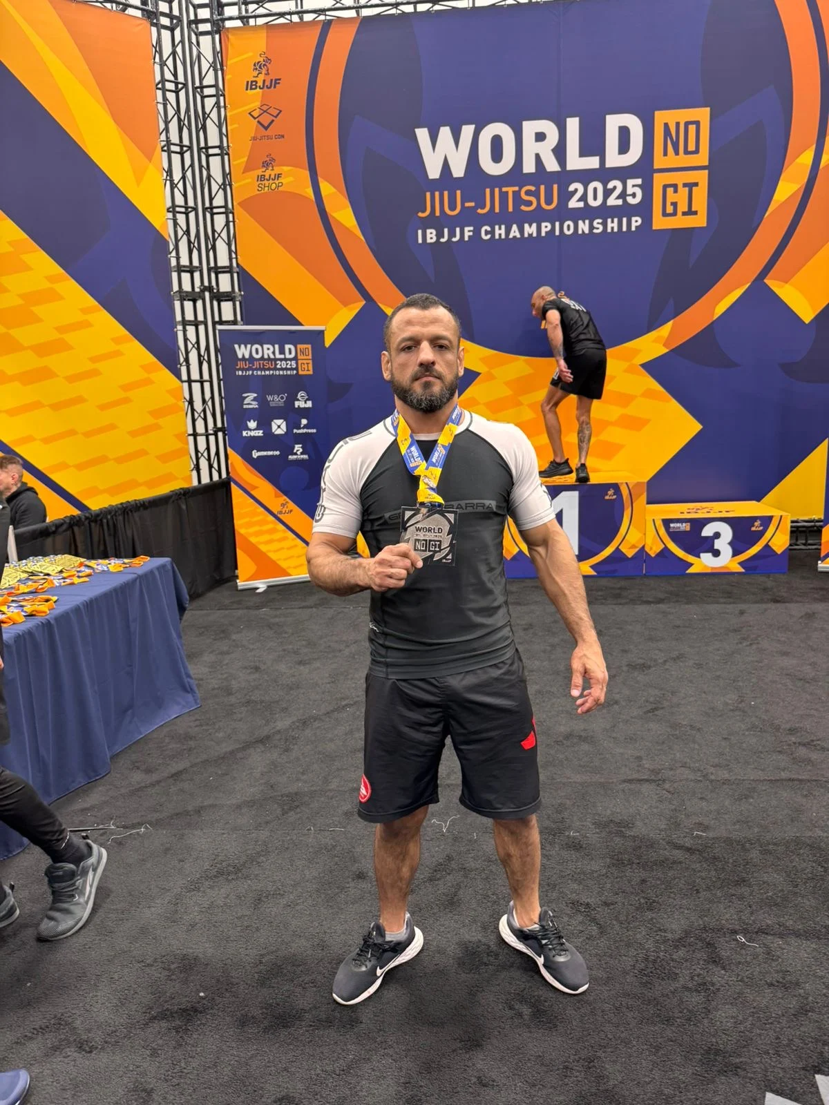 Acre no pódio do mundo: Leonardo Calid faz história ao conquistar vice-campeonato mundial de jiu-jitsu