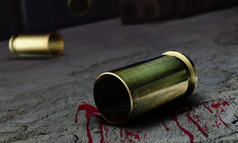 Homem é baleado por policial durante assalto em Cruzeiro do Sul