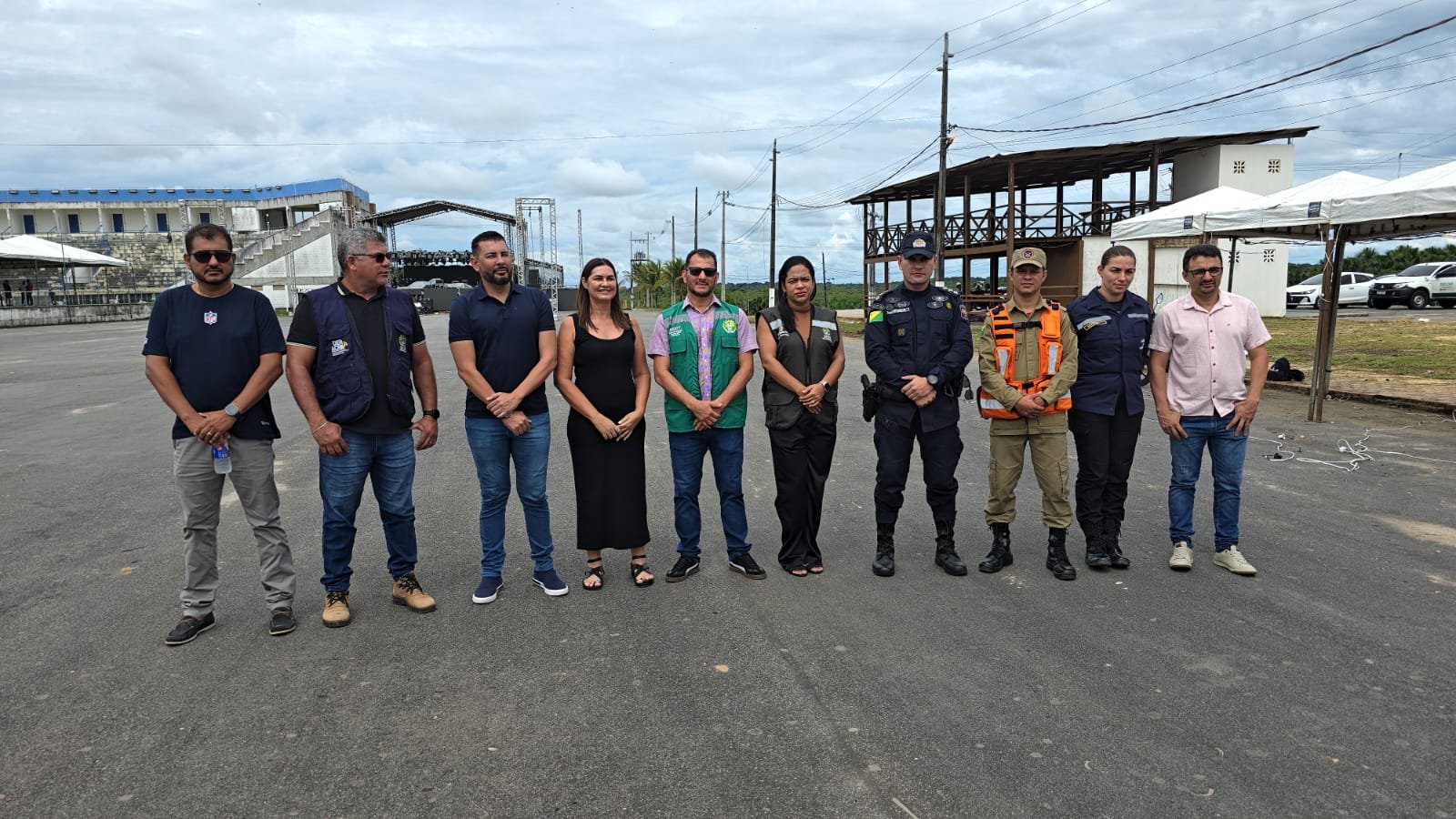 Cruzeiro do Sul prepara festa de Réveillon com show de Eduardo Costa e esquema reforçado de segurança