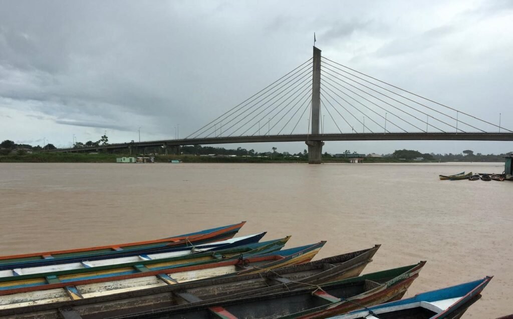 Rio Juruá segue em nível tranquilo em Cruzeiro do Sul apesar de chuva forte nos últimos dias