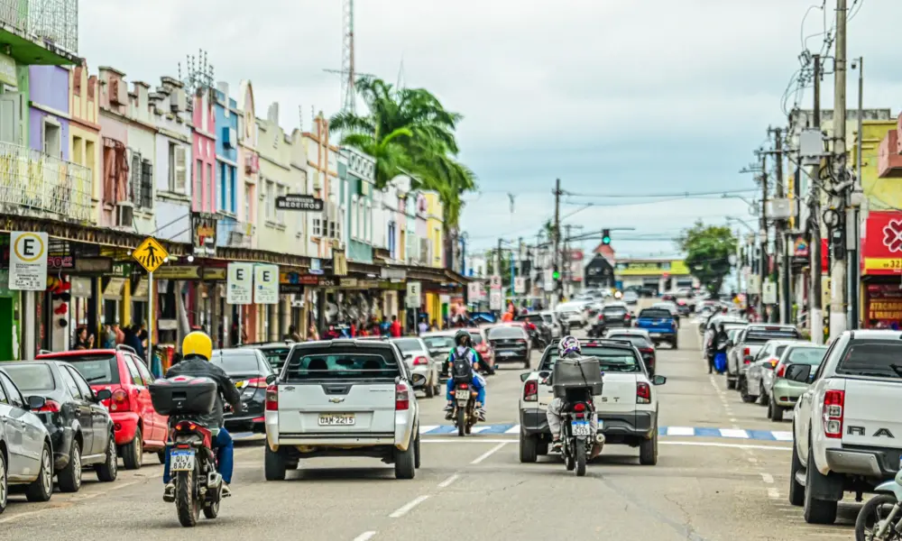 Acre registrou frio de 10,9 °C e calor de 38,4 °C em 2025; extremos ficaram abaixo dos recordes de 2024