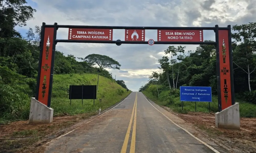 Dois indígenas Katukina seguem na UTI após acidente de moto na BR-364