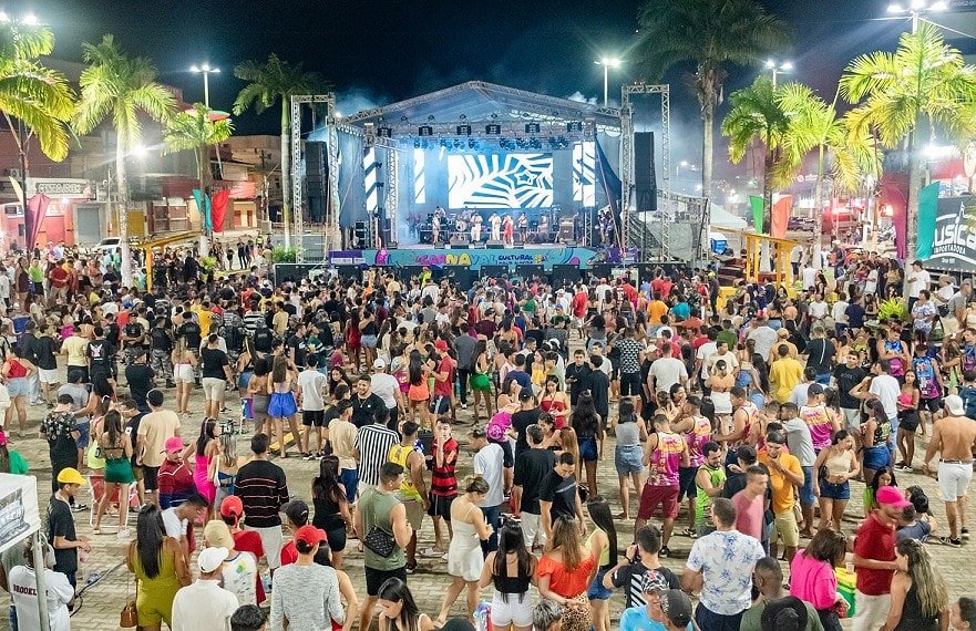 Cruzeiro do Sul terá quatro dias de festa no Carnaval 2026; confira a programação