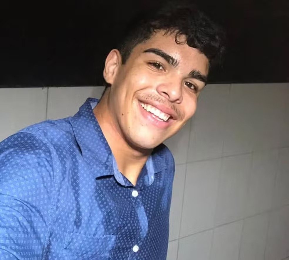 Três suspeitos de matar João Vitor são pronunciados a júri: ‘Quero entender por que fizeram isso’, diz mãe