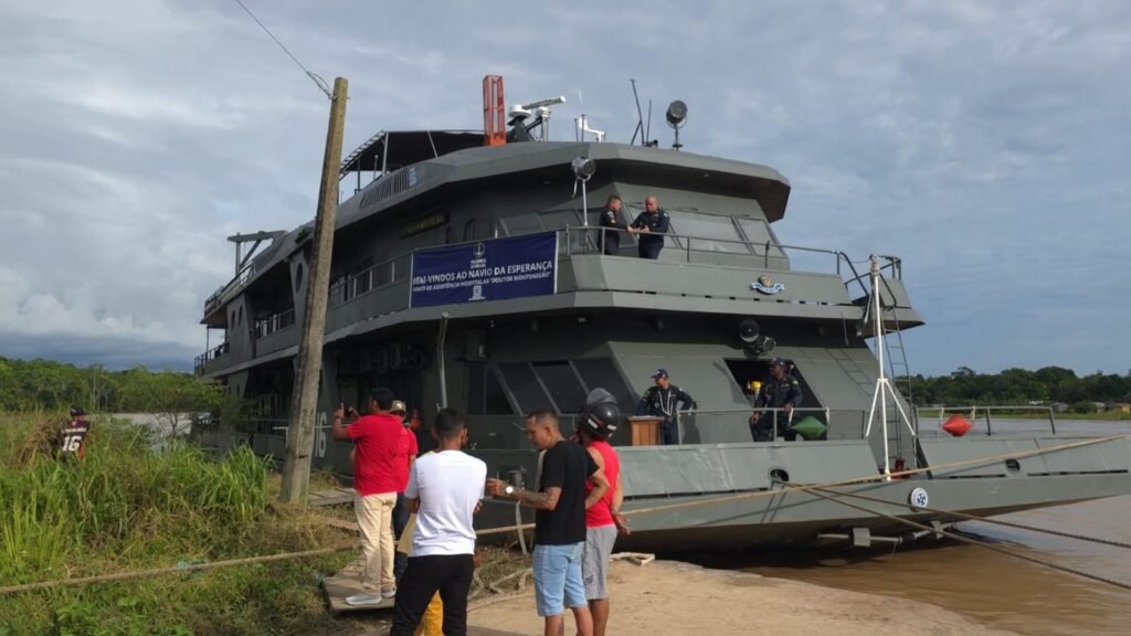 Navio de Assistência Hospitalar Doutor Montenegro chega a Cruzeiro do Sul e inicia atendimentos na segunda-feira