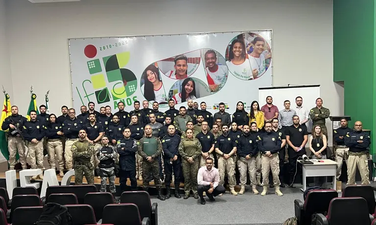 PRF, Receita Federal, Gefron e PM se reúnem para alinhar estratégias contra a pirataria