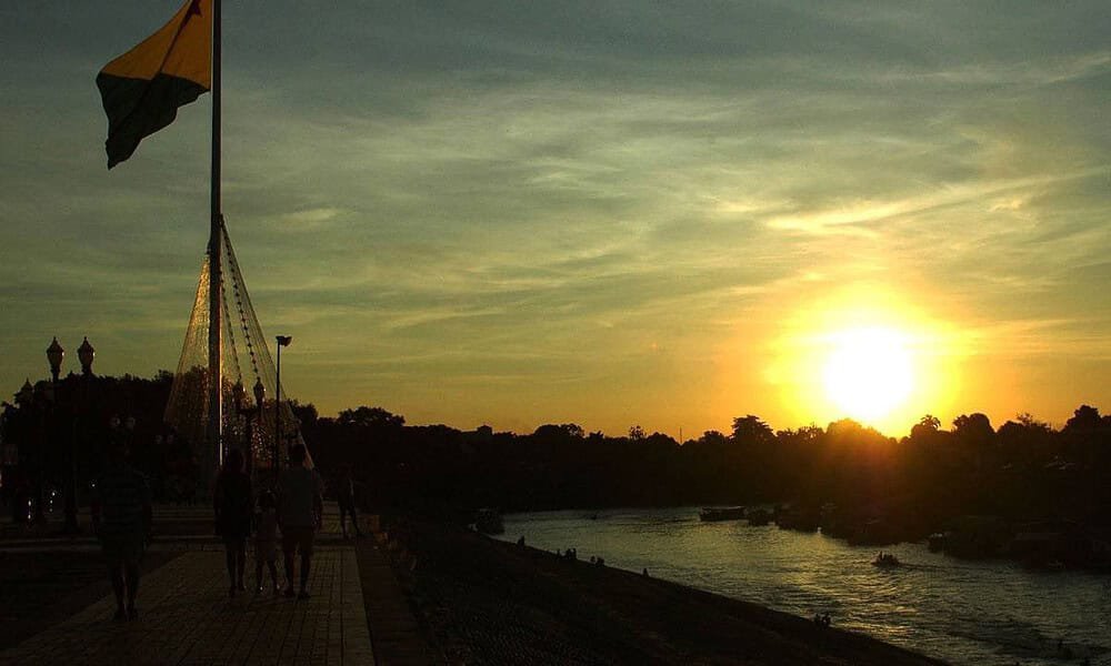 Calor e chuvas rápidas marcam a quarta-feira no Vale do Juruá