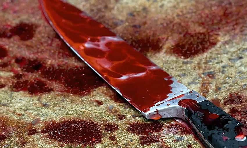 Homem é morto a facadas em Guajará; suspeito se apresenta à Polícia Civil