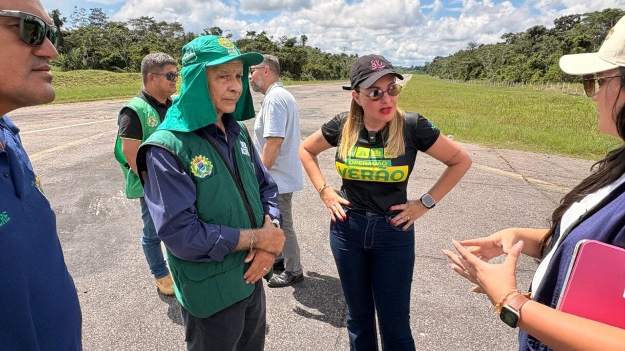 Deracre inicia preparativos para manutenção da pista de pouso em Marechal Thaumaturgo