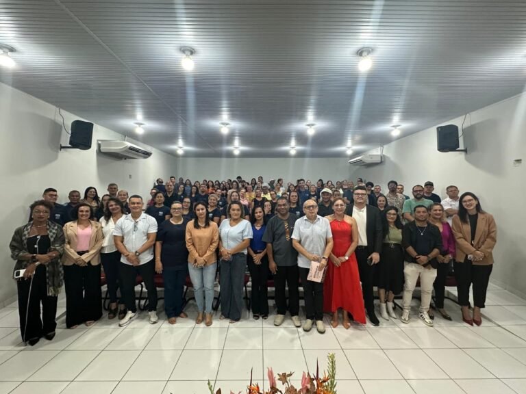 Prefeitura de Cruzeiro do Sul realiza formação em Letramento Racial para sociedade civil e servidores públicos