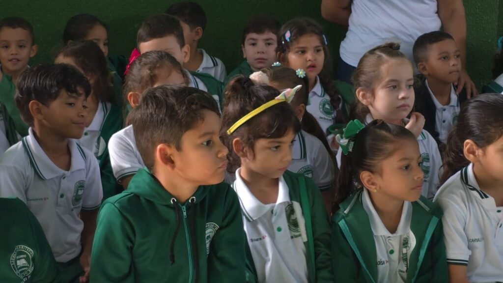 Secretaria de Educação amplia atendimentos de saúde bucal em Cruzeiro do Sul e beneficia mais de 4 mil alunos em 2025