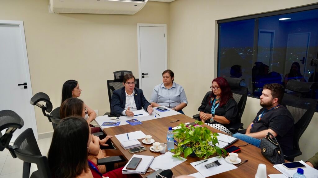 Governo decreta situação de emergência em seis cidades do Acre atingidas pela cheia dos rios