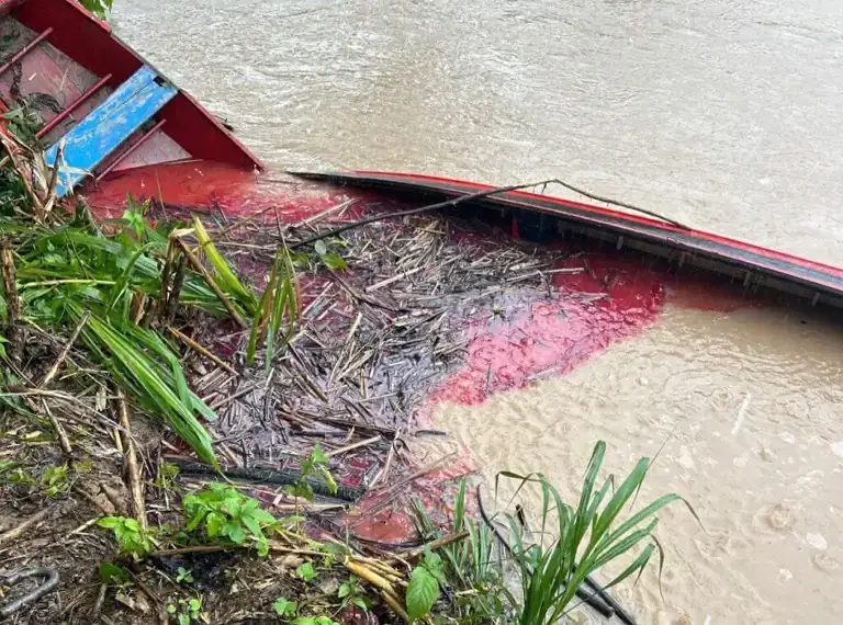 Vazamento de 15 mil litros de diesel no Rio Tarauacá vira alvo de inquérito do MP no Acre e prefeitura decreta emergência