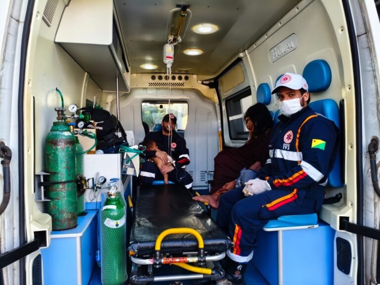 Criança indígena de 10 meses é resgatada por aeronave após quadro de pneumonia no interior do Acre