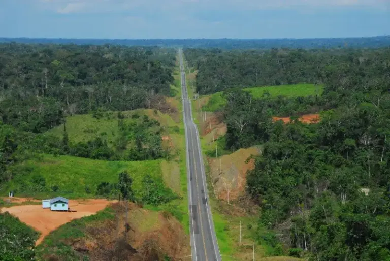 Dnit autoriza Energisa a usar faixa de domínio da BR-364 em Feijó por 10 anos