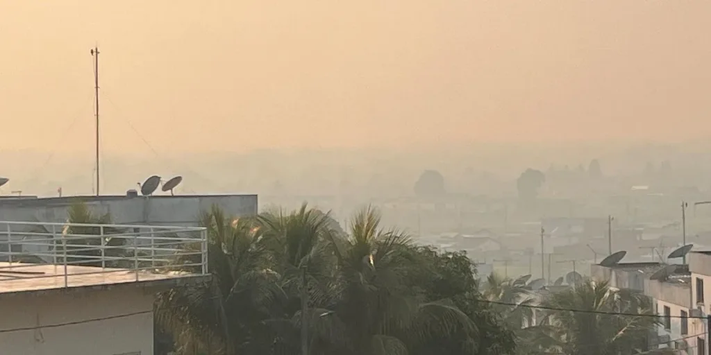 Qualidade do ar em Rio Branco amanhece quase três vezes acima do limite da OMS
