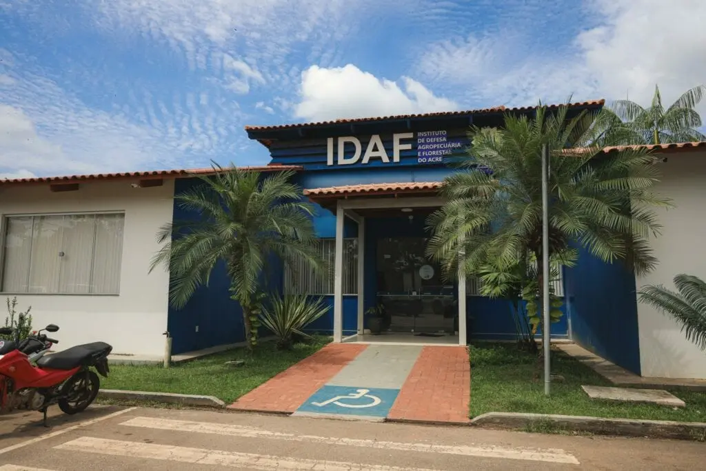 Servidora do Idaf é alvo de investigação por suposta incompatibilidade entre licença médica e curso de Medicina