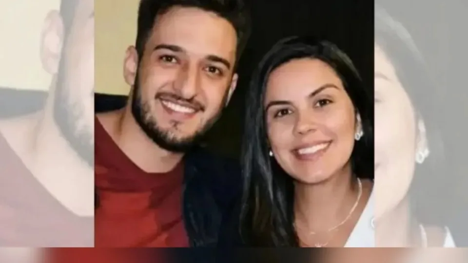 Namorado suspeito de matar estudante com 135 facadas é denunciado