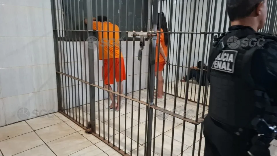 Homossexuais são levados à delegacia após acusações mútuas de violência sexual em presídio
