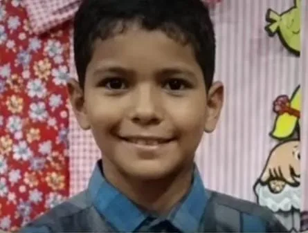 VÍDEO: Escola São José presta últimas homenagens a estudante vítima de afogamento