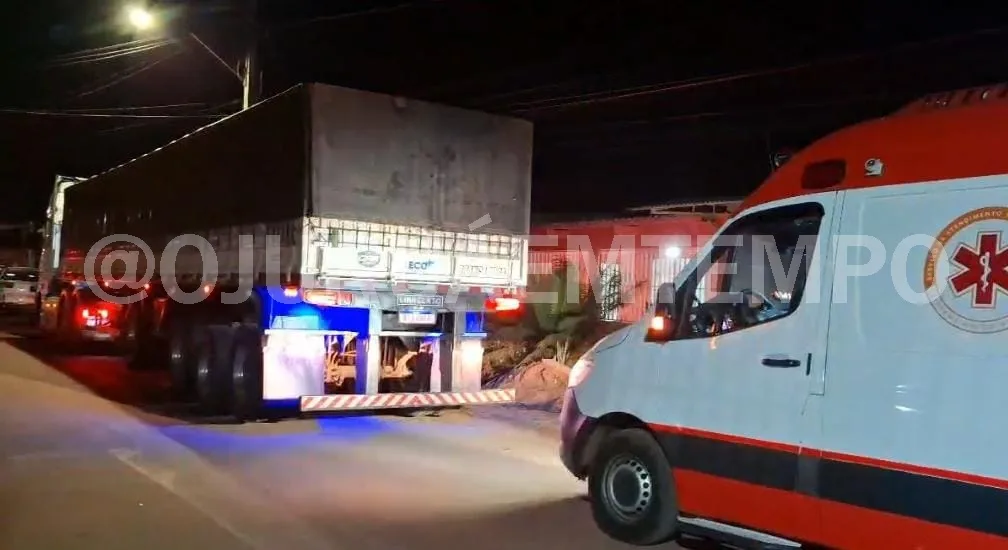 Motorista morre dentro de cabine de carreta após fazer entrega de coco em Rio Branco