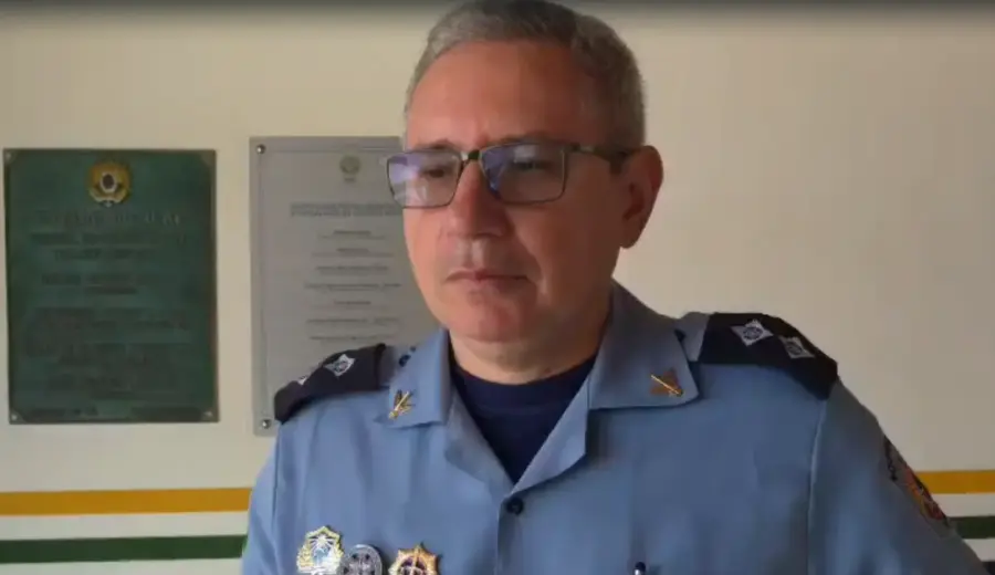 Homem não aceita fim de relacionamento, arromba casa e é preso por tentativa de feminicídio no bairro Cruzeirão