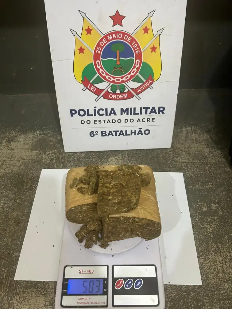 Homem é preso e adolescente apreendida durante operação contra tráfico