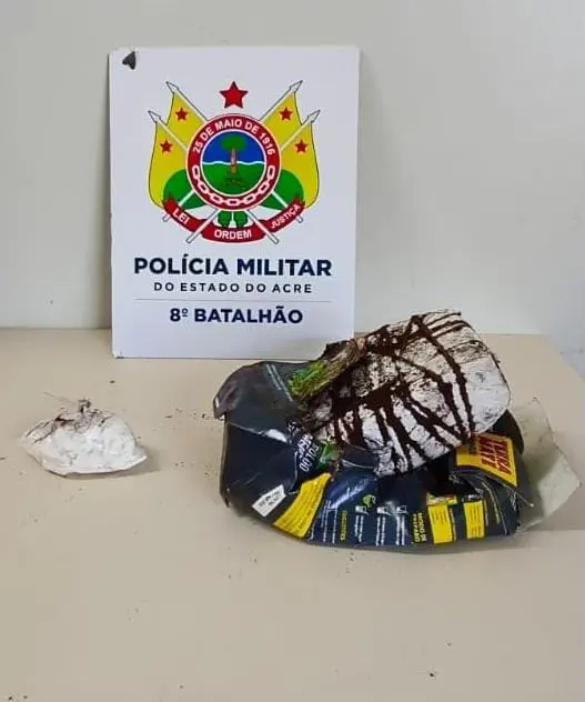 PM apreende mais de meio quilo de drogas em abordagem na BR-364