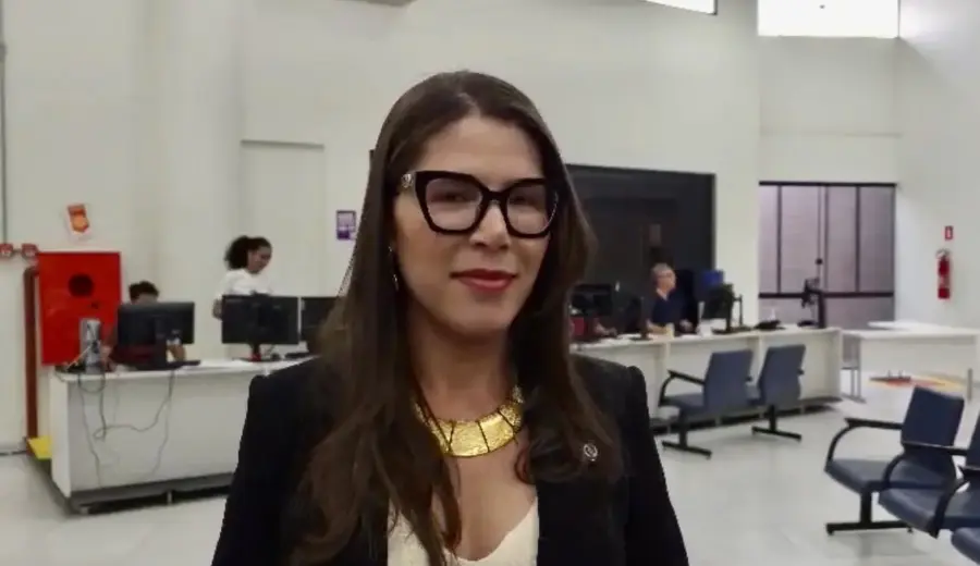Ela enfrentou a fome, dormiu no chão e venceu 14 concursos até chegar à magistratura