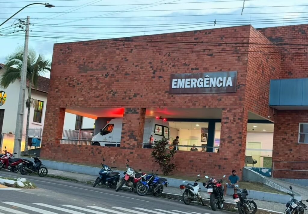 Falta energia na hora da cirurgia e mulher é costurada sem a conclusão do procedimento em Cruzeiro do Sul