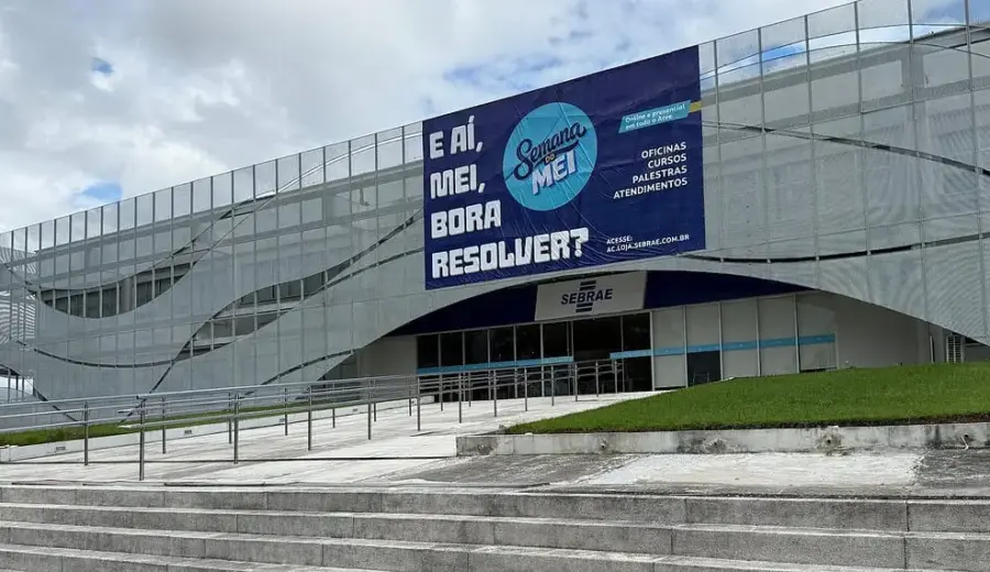 Sebrae-AC recebe inscrições até quarta-feira com salários de até R$ 7,7 mil.