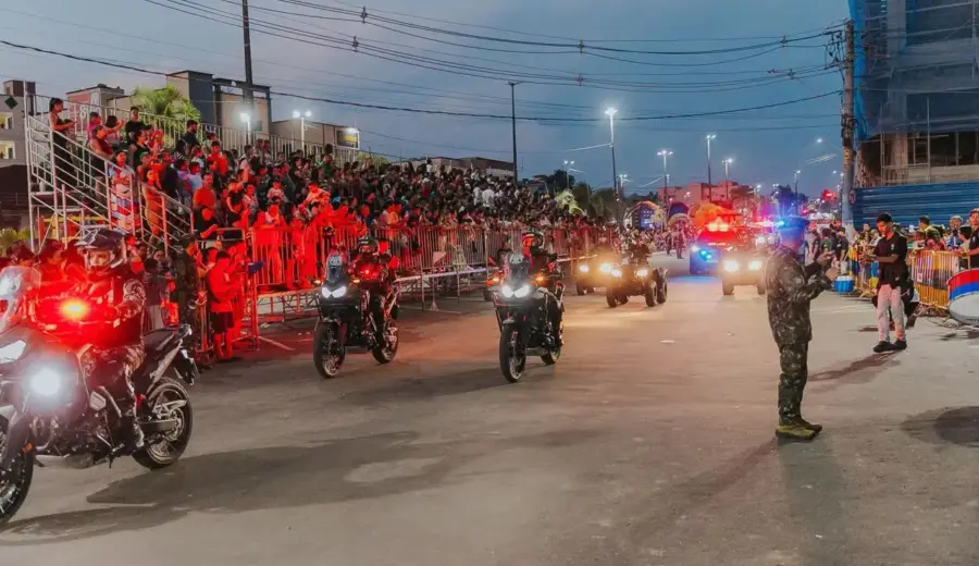 Mais de 10 mil pessoas acompanharam desfile dos 122 anos de Cruzeiro do Sul
