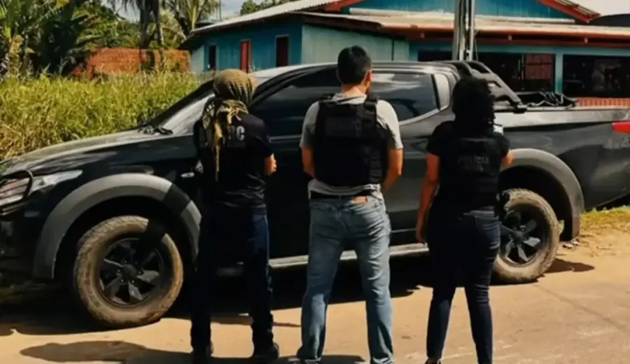 Polícia Civil prende três pessoas e apreende mais de 5 kg de drogas em Cruzeiro do Sul