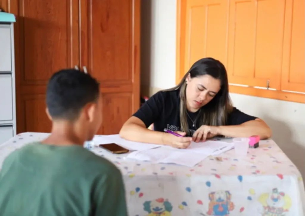 CBVida na Comunidade leva serviços gratuitos de saúde, cidadania, beleza e lazer à população de Cruzeiro do Sul