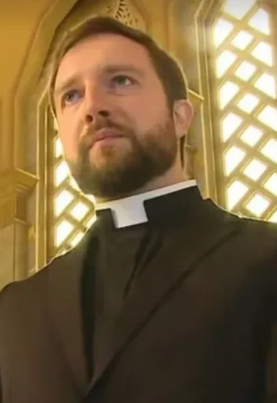 Padre exorcista do RS afirma que menos de 10% dos atendimentos envolvem possíveis casos sobrenaturais