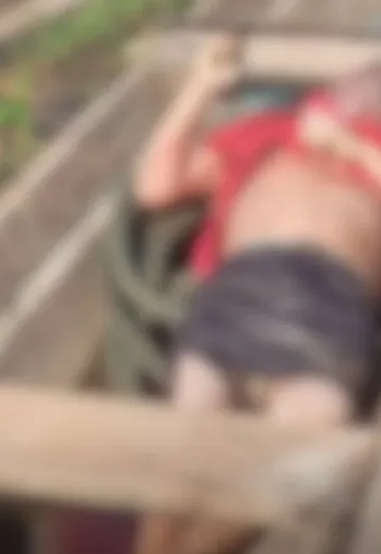 VÍDEO: Corpo de homem é encontrado dentro de canoa às margens de rio
