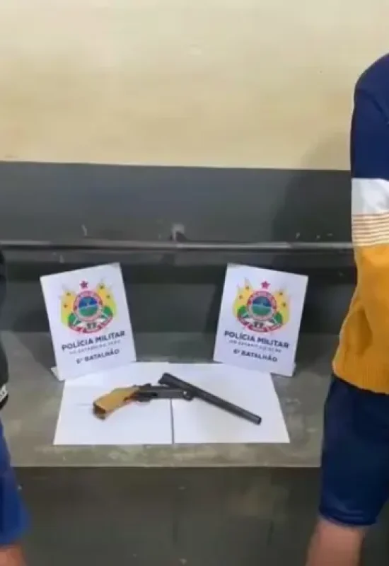Adolescentes são apreendidos com escopeta após suspeita de tentativa de roubo em Cruzeiro do Sul