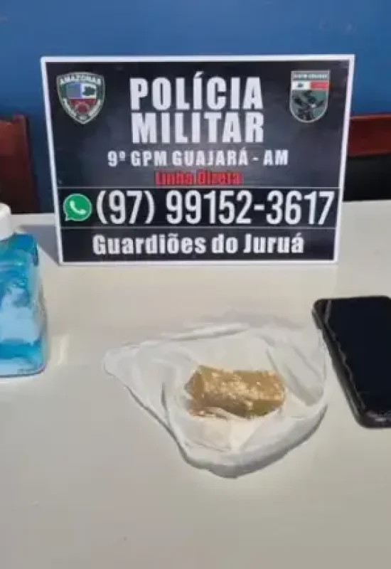 Mulher é presa suspeita de transportar drogas de Cruzeiro do Sul para Guajará