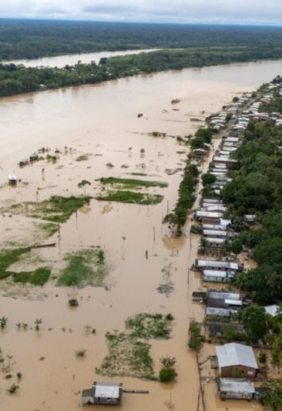 Com 63 desabrigados, Rio Juruá atinge 13,96 metros e segue em elevação em Cruzeiro do Sul
