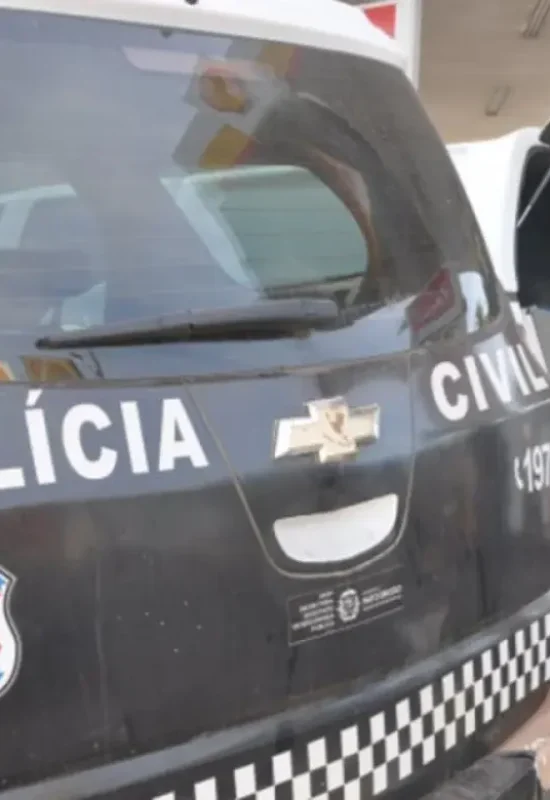 Homem tenta atirar em teiú e mata esposa com tiro acidental em MT