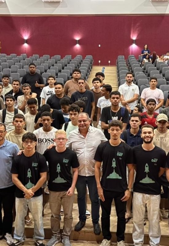 Governo leva Arena Gamer ao Startup Day e amplia acesso da juventude à inovação em Cruzeiro do Sul