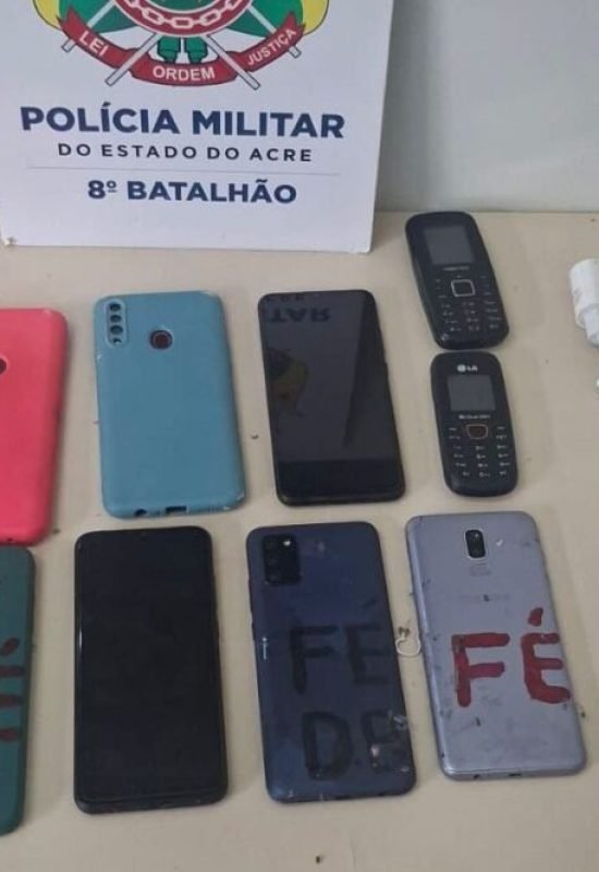 Ação rápida: PM impede entrada de celulares em presídio no Acre