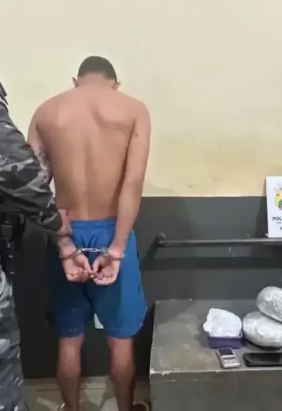 6º BPM prende suspeito e apreende mais de 6kg de drogas no bairro João Alves em Cruzeiro do Sul