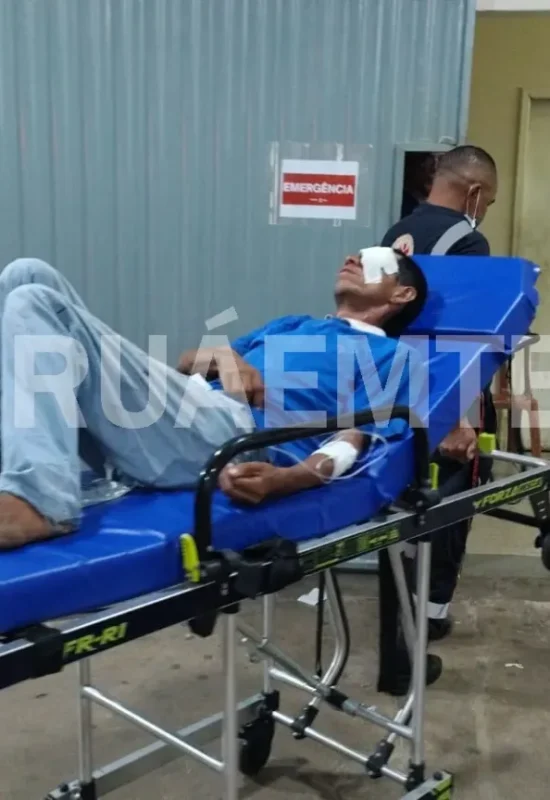 Após desavença, homem é agredido com cabo de vassoura com pregos e fica ferido