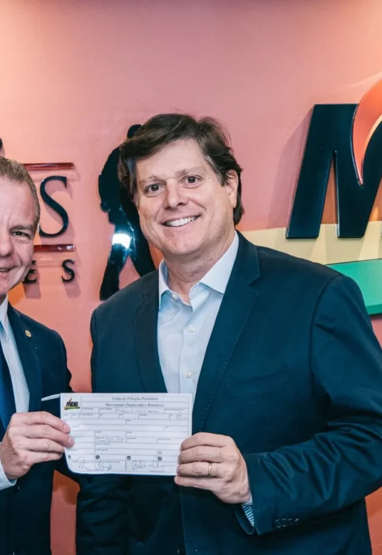 Pedro Longo se filia ao MDB durante encontro com Baleia Rossi em Brasília